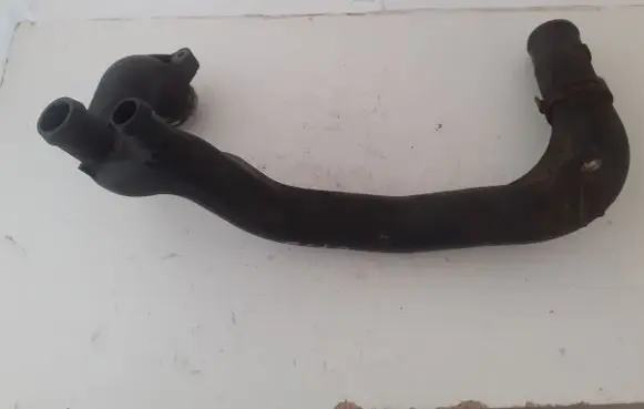 Mercedes-Benz A W169 Engine coolant pipe/hose A6402001352
