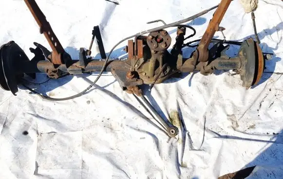 Land Rover Discovery Rear subframe 