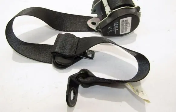 Jeep Patriot Rear seatbelt 615301364A