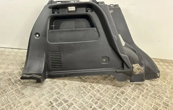 Trunk/boot side trim panel