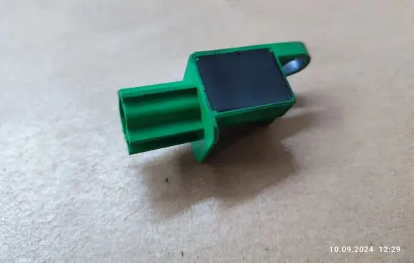 Audi A4 S4 B8 8K Airbag deployment crash/impact sensor 1K0909606C