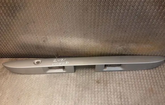 Mercedes-Benz Vaneo W414 Centre console side trim rear A4147400193 4147400193