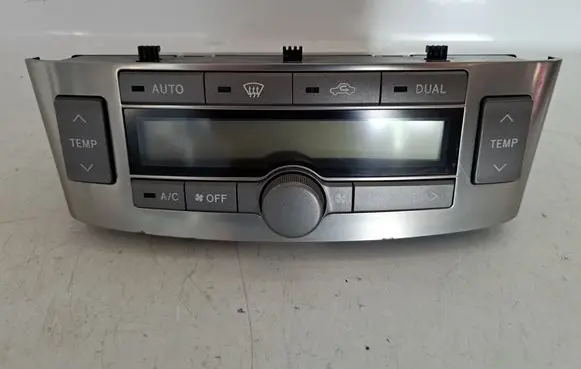 Toyota Avensis T250 Climate control unit MS1465705290 5590005202 5590205050H
