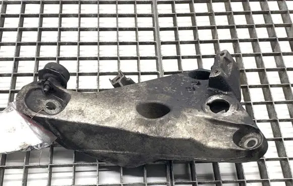 BMW X6 F16 Engine mounting bracket 6859785