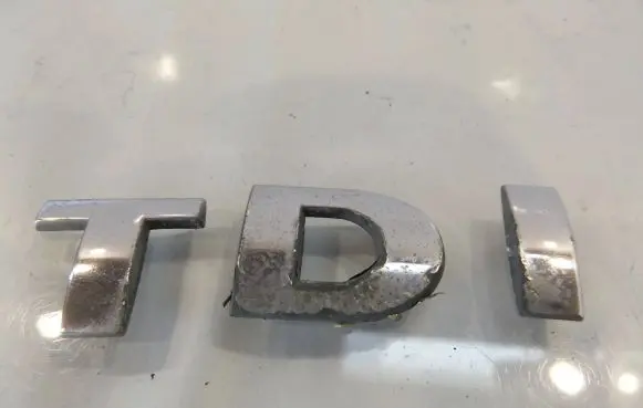 Volkswagen Polo Rear door emblem/model letters 
