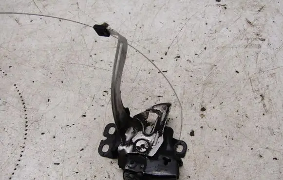 Honda CR-V Engine bonnet/hood lock/latch loop/hook 