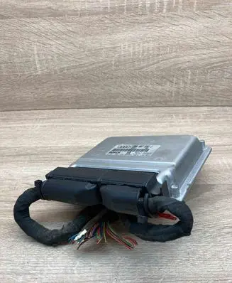 Audi A4 S4 B5 8D Engine control unit/module ECU 3B0907552J 0261206122 Used