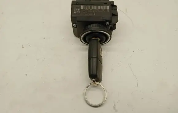 Volkswagen Crafter Ignition lock A9069003702 2E0905843B 3300311401