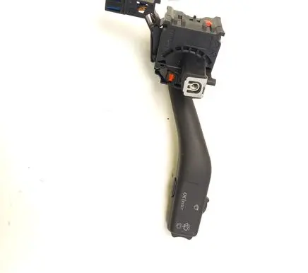 Skoda Octavia Mk2 (1Z) Wiper control stalk 1K0953519A 01203506