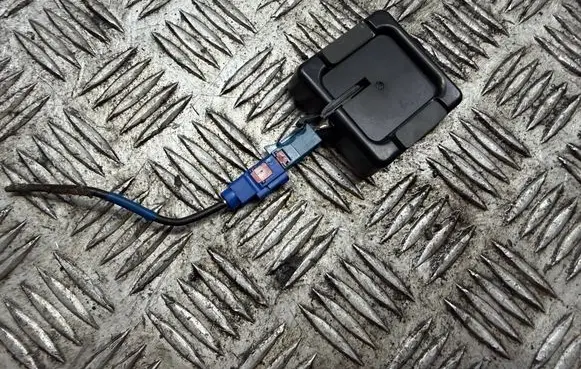 Ford Fiesta Aerial antenna amplifier C1BT19C175AB