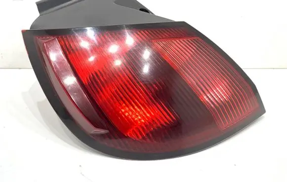 Rear/tail lights