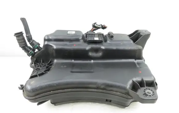 Volkswagen Golf VII FAP fluid tank 5Q0131877F