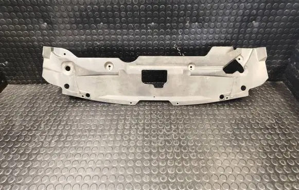 Engine bonnet/hood lock trim molding