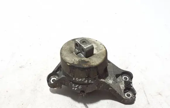 Engine mount bracket
