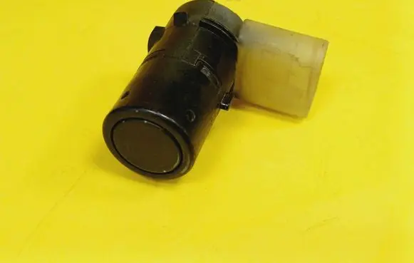 Audi A8 S8 D2 4D Parking PDC sensor 4B0919275E