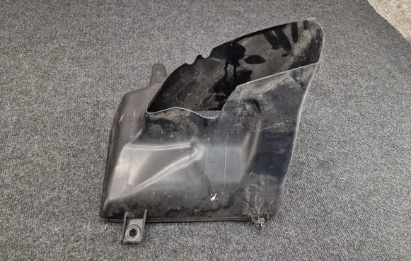 BMW 6 F12 F13 Intercooler air guide/duct channel 7211517