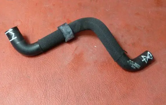 Volkswagen Golf VII Engine coolant pipe/hose 5Q0122063