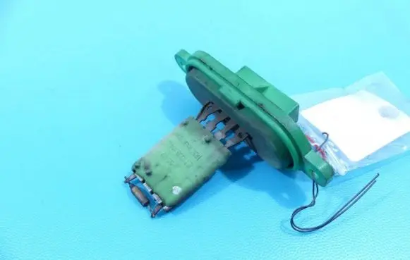 Iveco Daily 4th gen Heater blower motor/fan resistor 500326616 IMPRK1338838
