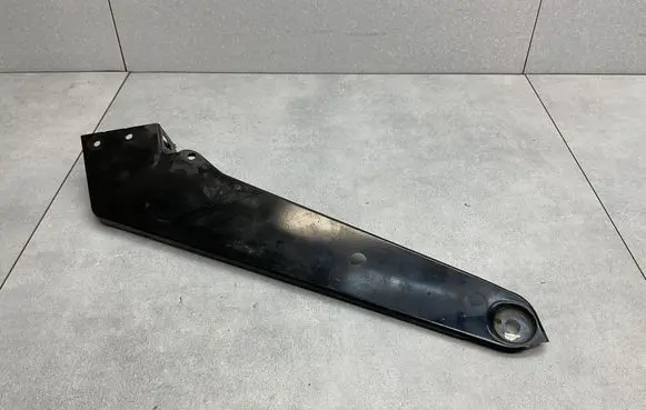 Volkswagen PASSAT B8 Radiator support slam panel bracket 3G0806929