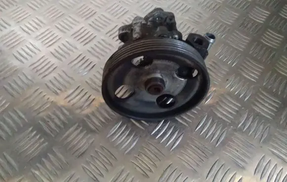 Citroen C8 Power steering pump 9647983580 762955188