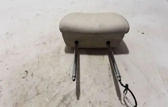 BMW 5 GT F07 Front seat headrest 7234969