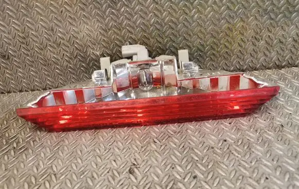 Lexus RX XU10 Third/center stoplight 