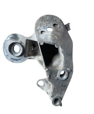 Audi A6 S6 C6 4F Engine mounting bracket 4F0199352E