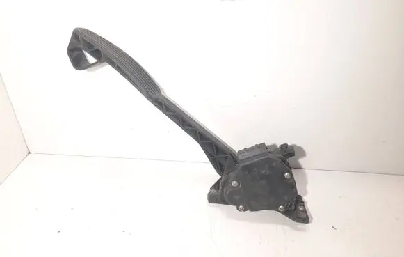 Volvo S60 Accelerator throttle pedal 9496822