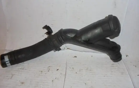 Peugeot 307 Oil fill pipe 9638323780