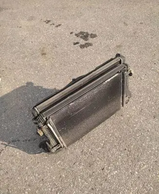 Volkswagen Caddy Radiator set 1k0820441s 1k0121251dd 1137328616