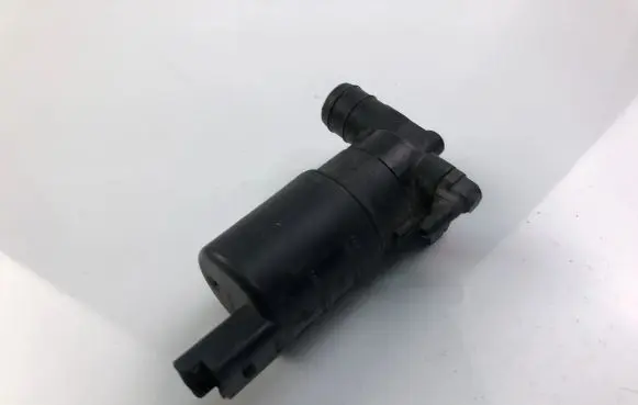Peugeot 607 Windscreen/windshield washer pump 9632984980