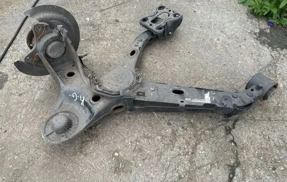 Opel Vivaro Rear wheel hub