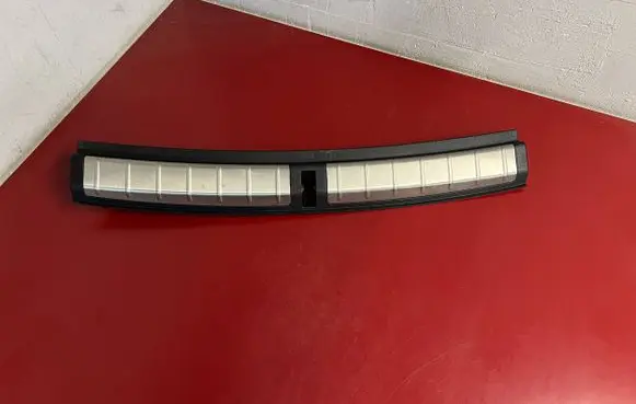 BMW X1 F48 F49 Trunk/boot sill cover protection 7413689 51477413689