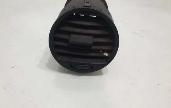 Volkswagen Caddy Dash center air vent grill 2K0819703B
