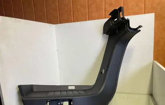 Seat Ateca Trunk/boot side trim panel M8171 575867761