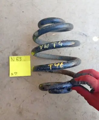 Volkswagen Transporter - Caravelle T4 Rear coil spring