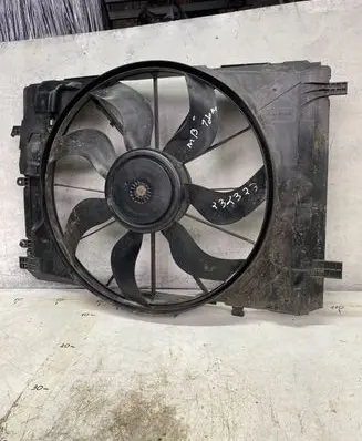 Mercedes-Benz CLA C117 X117 W117 Radiator cooling fan shroud