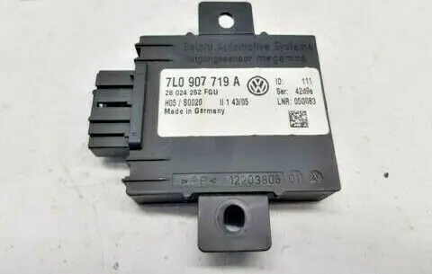 Volkswagen Touareg I Alarm control unit/module 7L0907719A