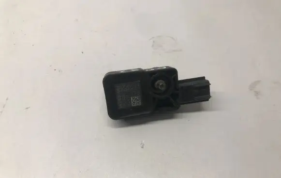 Chevrolet Camaro Airbag deployment crash/impact sensor 13509729