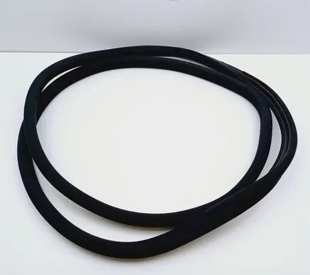 Mercedes-Benz C W204 Front door rubber seal A2046970951