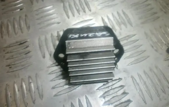 Suzuki Baleno EG Heater blower motor/fan resistor 56123 9300