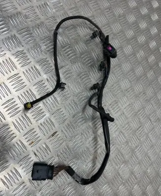 Audi A6 C7 Fuel injector wires 06E971627
