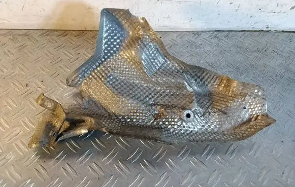 Porsche Macan (95B) Exhaust heat shield 8R0399299