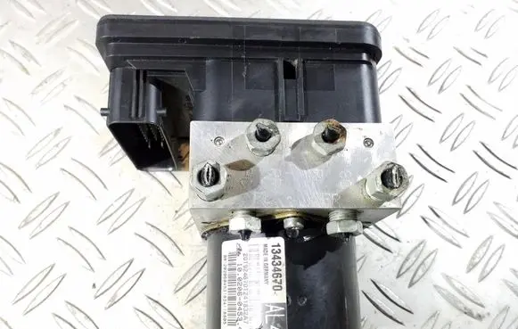 Chevrolet Cruze ABS Pump 10096045883 13434670 10020604534