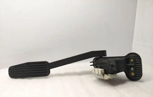 Volvo S60 Accelerator throttle pedal 30666660 6PV00853700