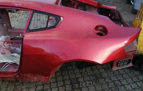 Aston Martin Vanquish V12 Fender 6G336110849