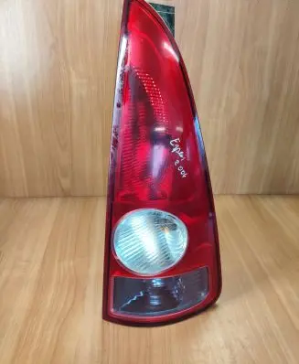 Renault Espace - Grand espace IV Rear/tail lights 8200027152