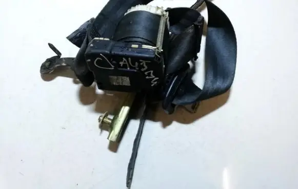 Renault Clio II Front seatbelt 33019521 068367f