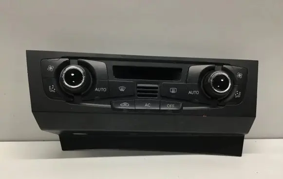 Audi A5 8T 8F Climate control unit 8T2820043