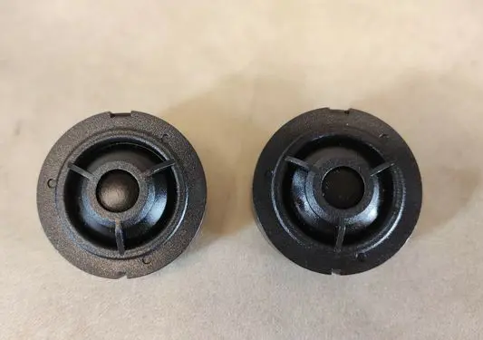 Front door high frequency speaker